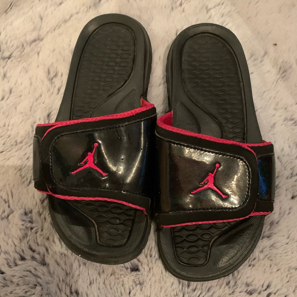 jordan flops